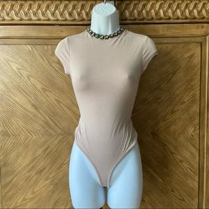 Cefian Nude short sleeve high neck thong bodysuit